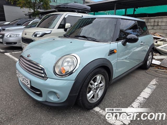 Mini Cooper 1세대, 2011 1