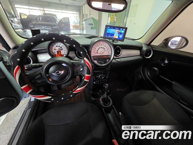 Mini Cooper 1세대, 2011 9