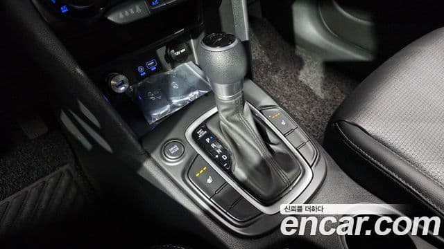 Hyundai Kona Modern, 2018 9