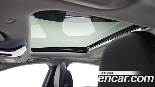 Mercedes-Benz E-класс W214 Avantgarde, 2024 19