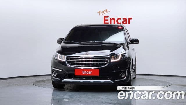 Kia All New Carnival VIP, 2016 3