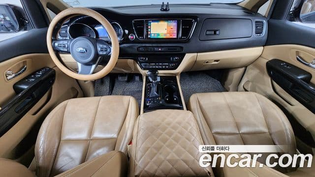 Kia All New Carnival VIP, 2016 7