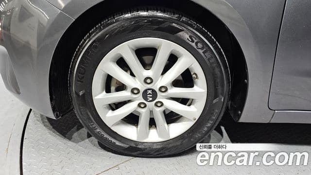 Kia The / новый New K3 E тип, 2016 все фото