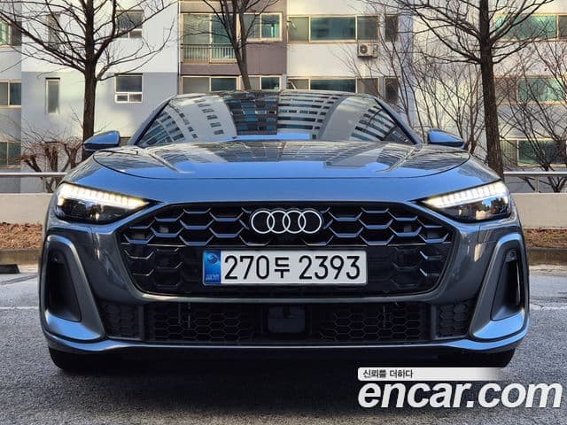Audi A5 (B10) 40 TFSI Quattro S Line, 2025 1