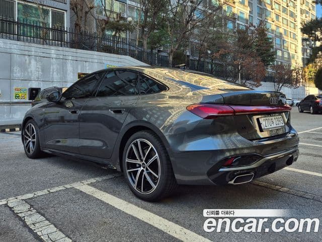 Audi A5 (B10) 40 TFSI Quattro S Line, 2025 3