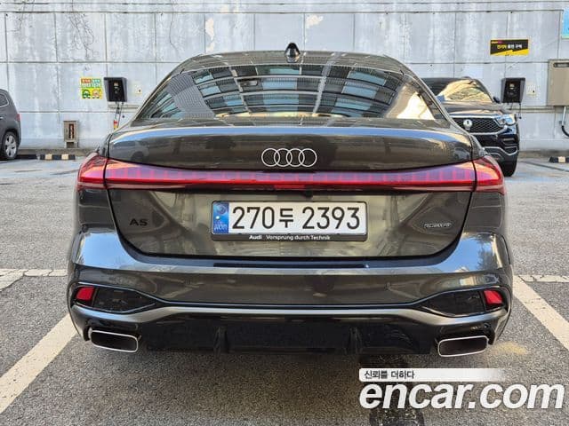 Audi A5 (B10) 40 TFSI Quattro S Line, 2025 4