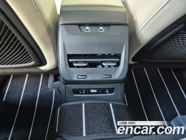 Audi A5 (B10) 40 TFSI Quattro S Line, 2025 11