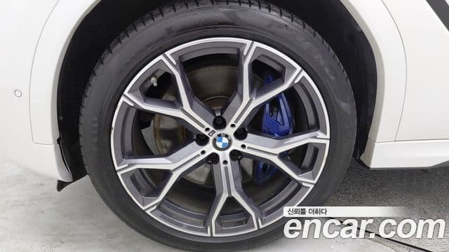 BMW X6 (G06) xDrive40i M Sport, 2020 все фото
