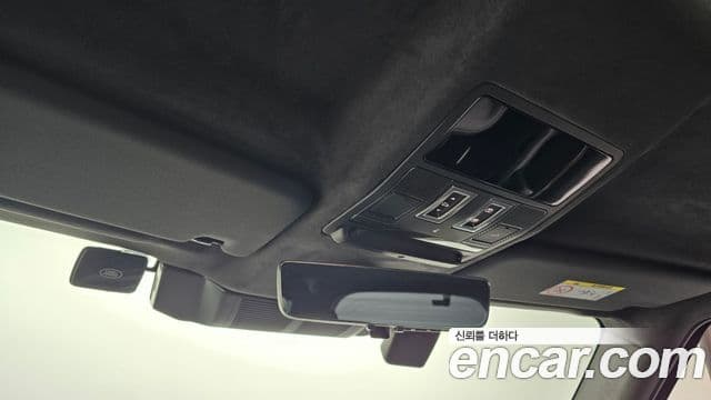 Land Rover Defender (L663) 110 P635 Octa, 2025 16