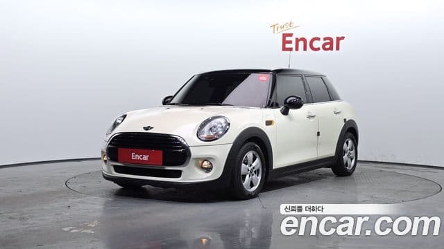 Mini Cooper 3세대, 2016 1