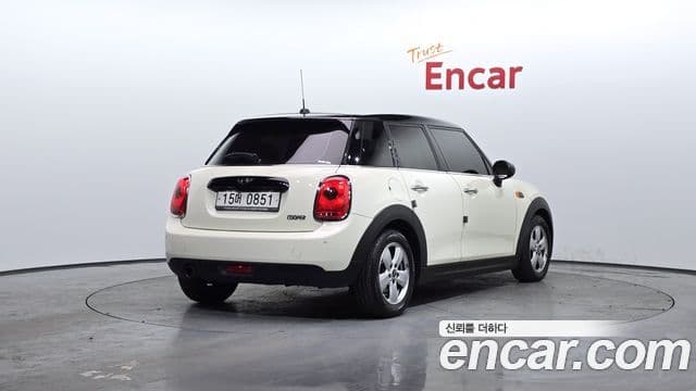 Mini Cooper 3세대, 2016 2