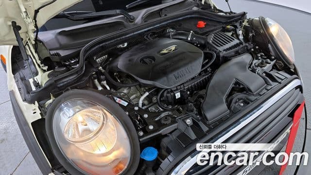 Mini Cooper 3세대, 2016 6