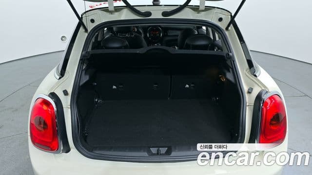 Mini Cooper 3세대, 2016 20