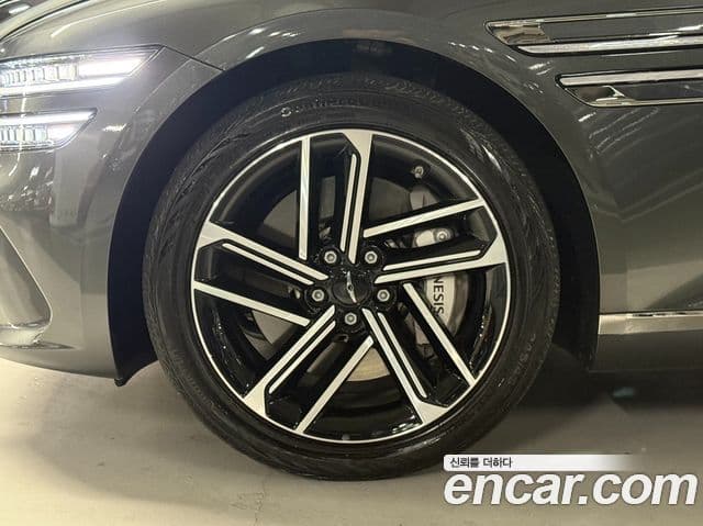 Genesis G80 (RG3) бензин 3.5 турбо AWD, 2025 все фото