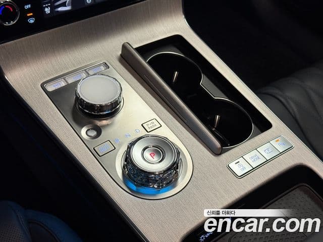 Genesis G80 (RG3) бензин 3.5 турбо AWD, 2025 11