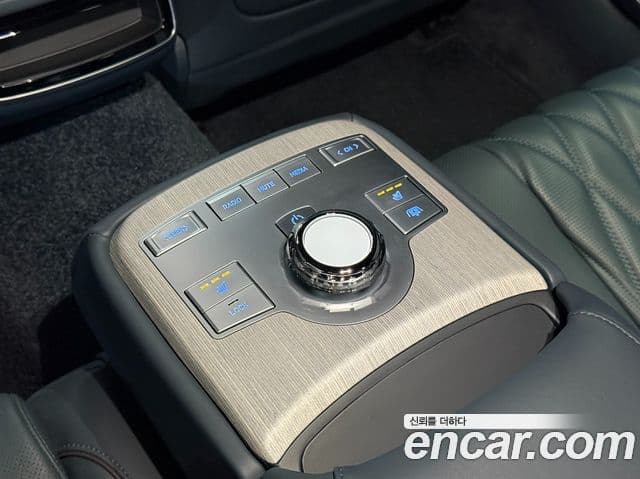 Genesis G80 (RG3) бензин 3.5 турбо AWD, 2025 17