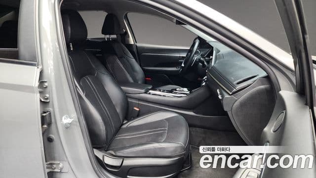 Hyundai Sonata (DN8) Premium Family, 2021 11
