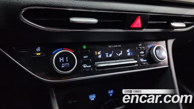 Hyundai Sonata (DN8) Premium Family, 2021 18