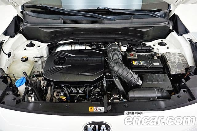 Kia Seltos Signature, 2021 8