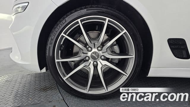 Genesis The / новый New G70, 2022 все фото