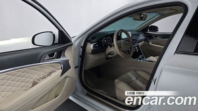 Genesis The / новый New G70, 2022 10