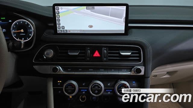 Genesis The / новый New G70, 2022 14