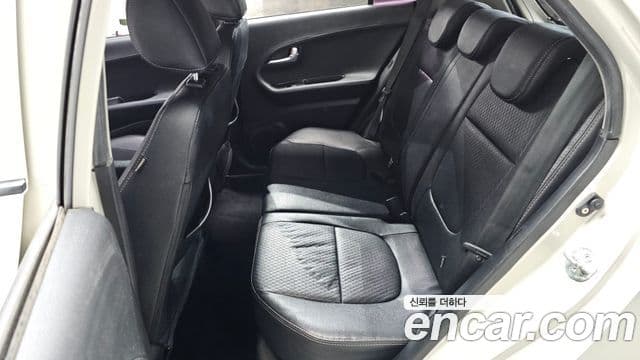 Kia All New Morning Luxury, 2015 12