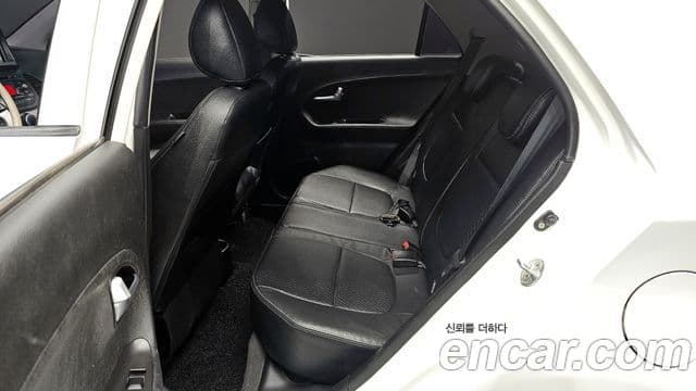 Kia All New Morning Luxury, 2012 12