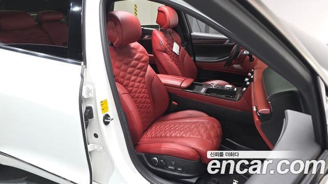 Genesis G80 (RG3) бензин 2.5 турбо AWD, 2025 10