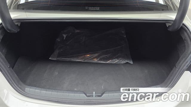 Kia K5 гибрид 3세대 Prestige, 2021 20