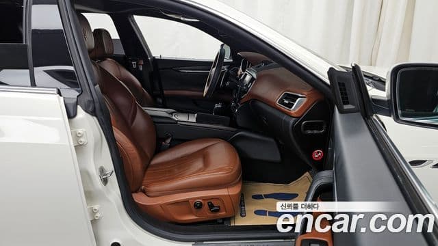 Maserati 기블리 3세대, 2016 11