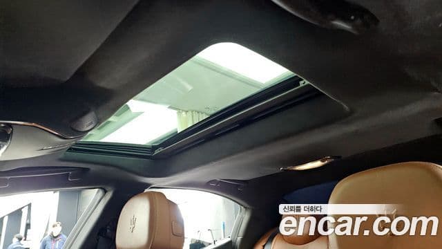 Maserati 기블리 3세대, 2016 18