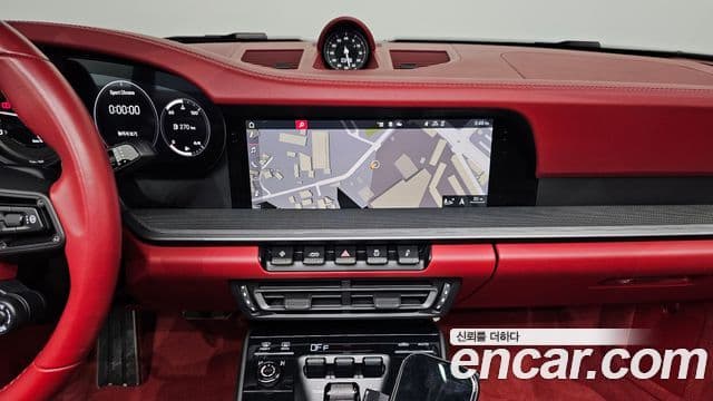 Porsche 911 (992) Carrera 4S кабриолет, 2021 14