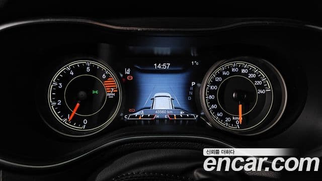 Jeep Cherokee(KL) 2.4 Limited AWD, 2021 8