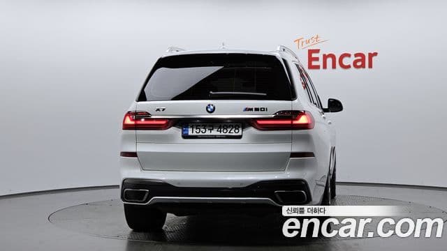 BMW X7 (G07) M50i 6인승, 2021 4