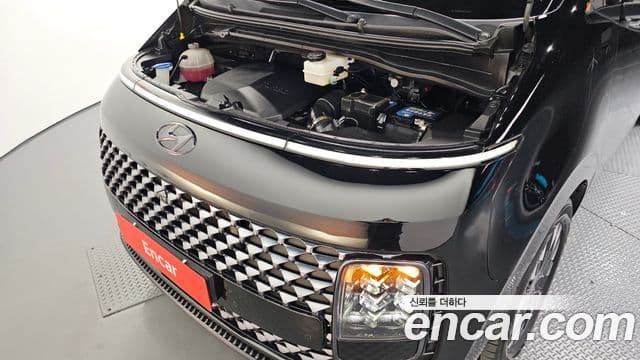 Hyundai Staria Inspiration, 2022 6