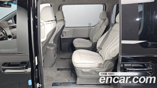 Hyundai Staria Inspiration, 2022 11
