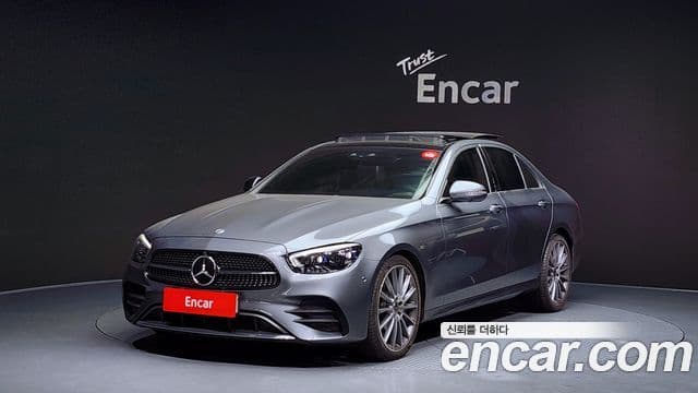 Mercedes-Benz E-класс W213 AMG Line, 2022 1