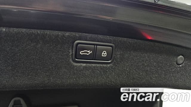 Genesis G80 Sport, 2017 20