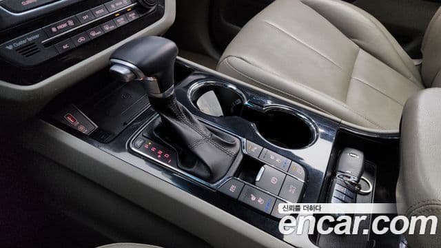 Kia The / новый New Carnival Special, 2019 9