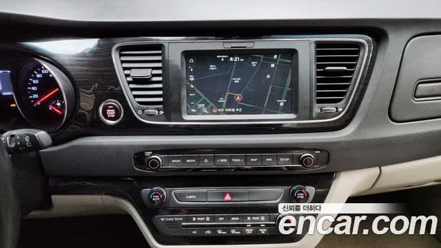 Kia The / новый New Carnival Special, 2019 14