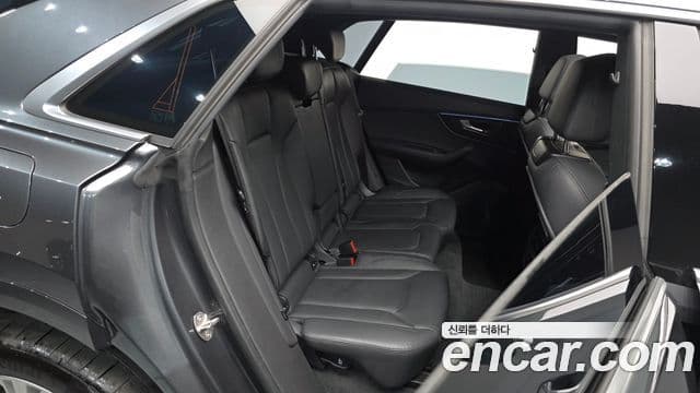 Audi Q8 (4M) Premium, 2023 13