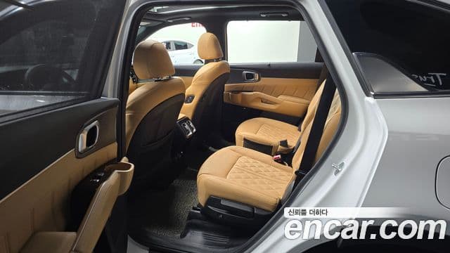 Kia Sorento 4세대 Signature, 2022 11