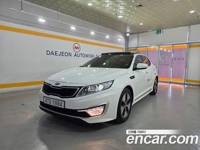 Kia K5 гибрид Prestige, 2013 1