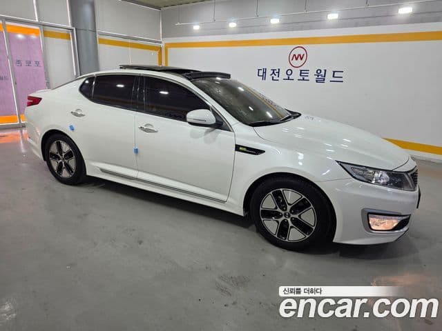 Kia K5 гибрид Prestige, 2013 6