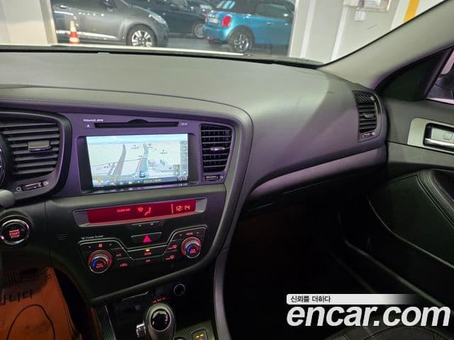 Kia K5 гибрид Prestige, 2013 11