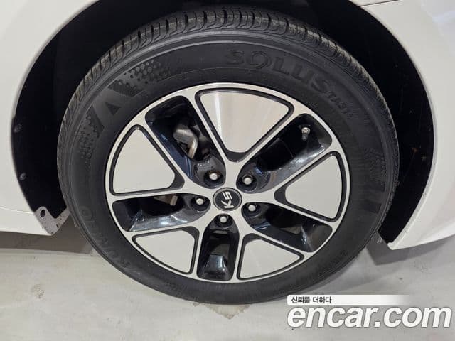 Kia K5 гибрид Prestige, 2013 20