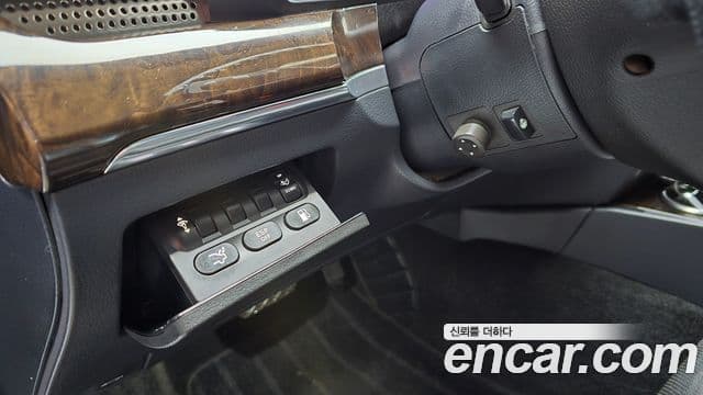 KG모빌리티(SsangYong) 뉴체어맨 W Prestige, 2012 15