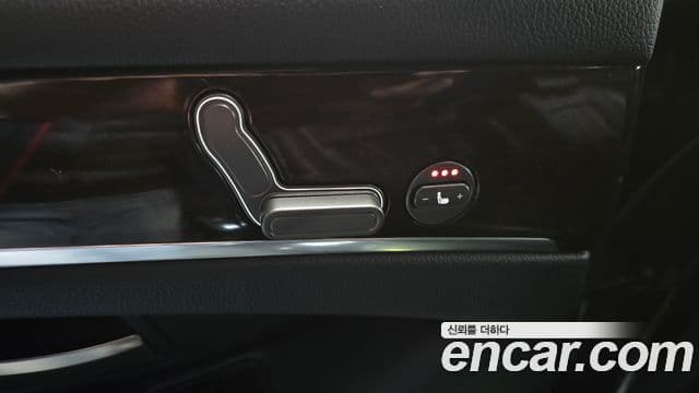 KG모빌리티(SsangYong) 뉴체어맨 W Prestige, 2012 20