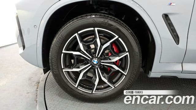 BMW X4 (G02) xDrive20i M Sport Pro, 2023 все фото